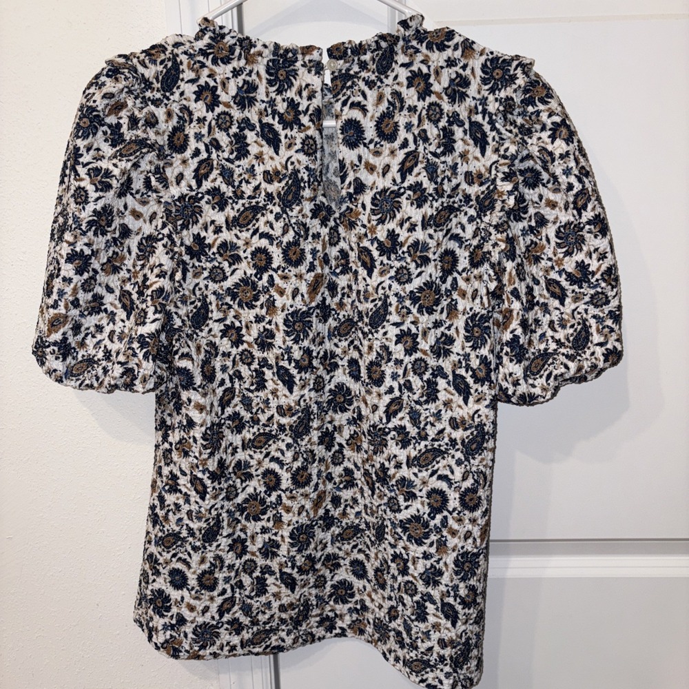 Loft Floral Textured Women's Short‎ Sleeve Shirts Size Small Lot Of 2 - Picture 9 of 16